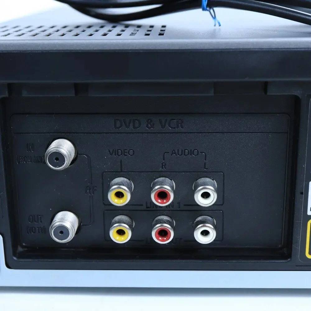 Samsung DVD-V2000 DVD VHS Combo Player with Remove VCR - Tested Working